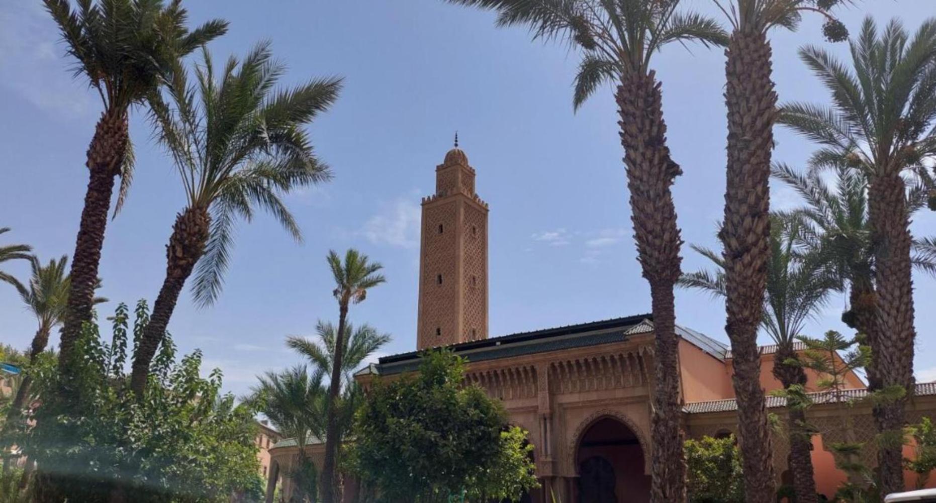 Riad Nezha Avec Jacuzzi Et 3 Piscines Au Coeur De Marrakesh Bagian luar foto