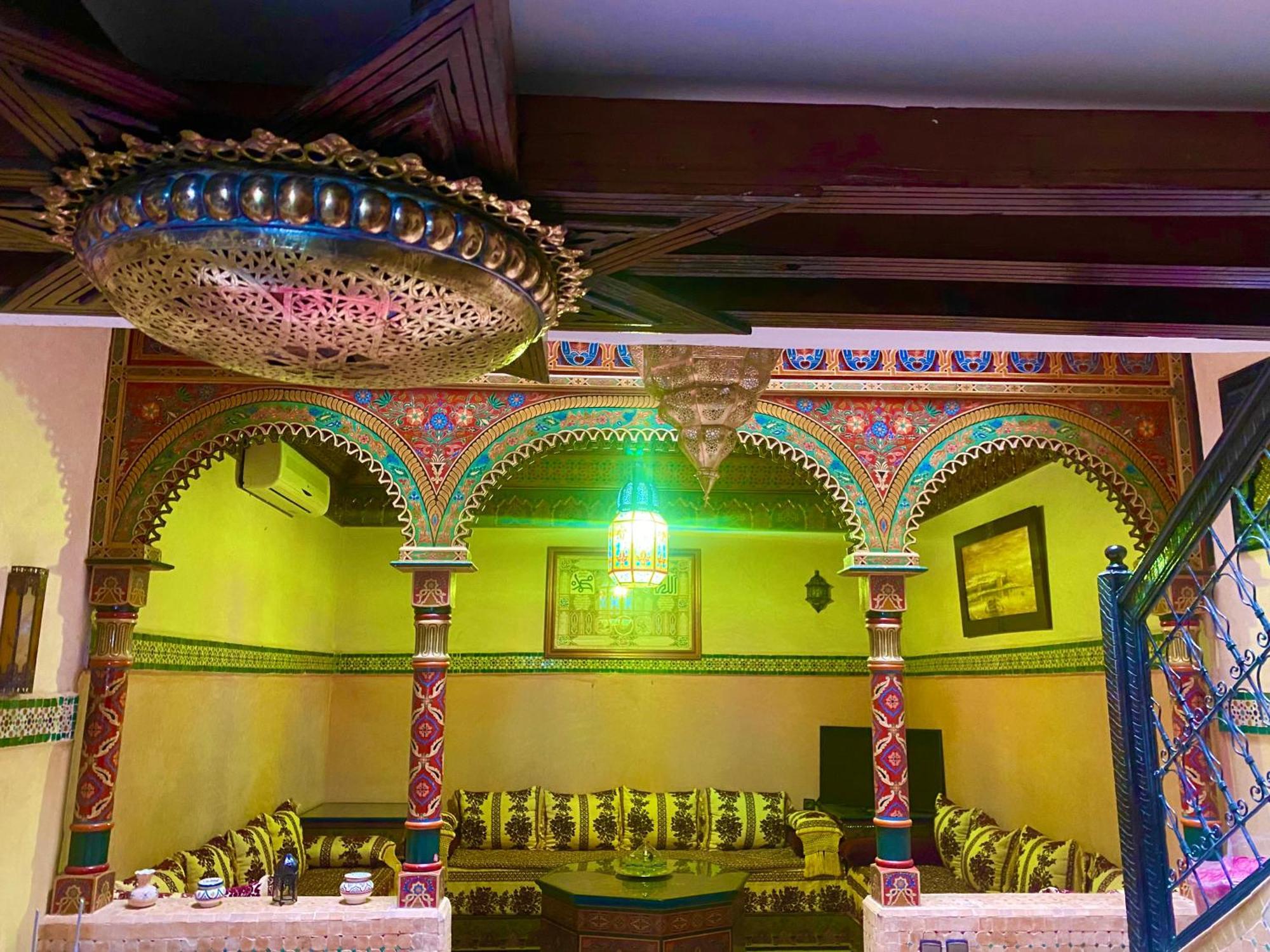 Riad Nezha Avec Jacuzzi Et 3 Piscines Au Coeur De Marrakesh Bagian luar foto