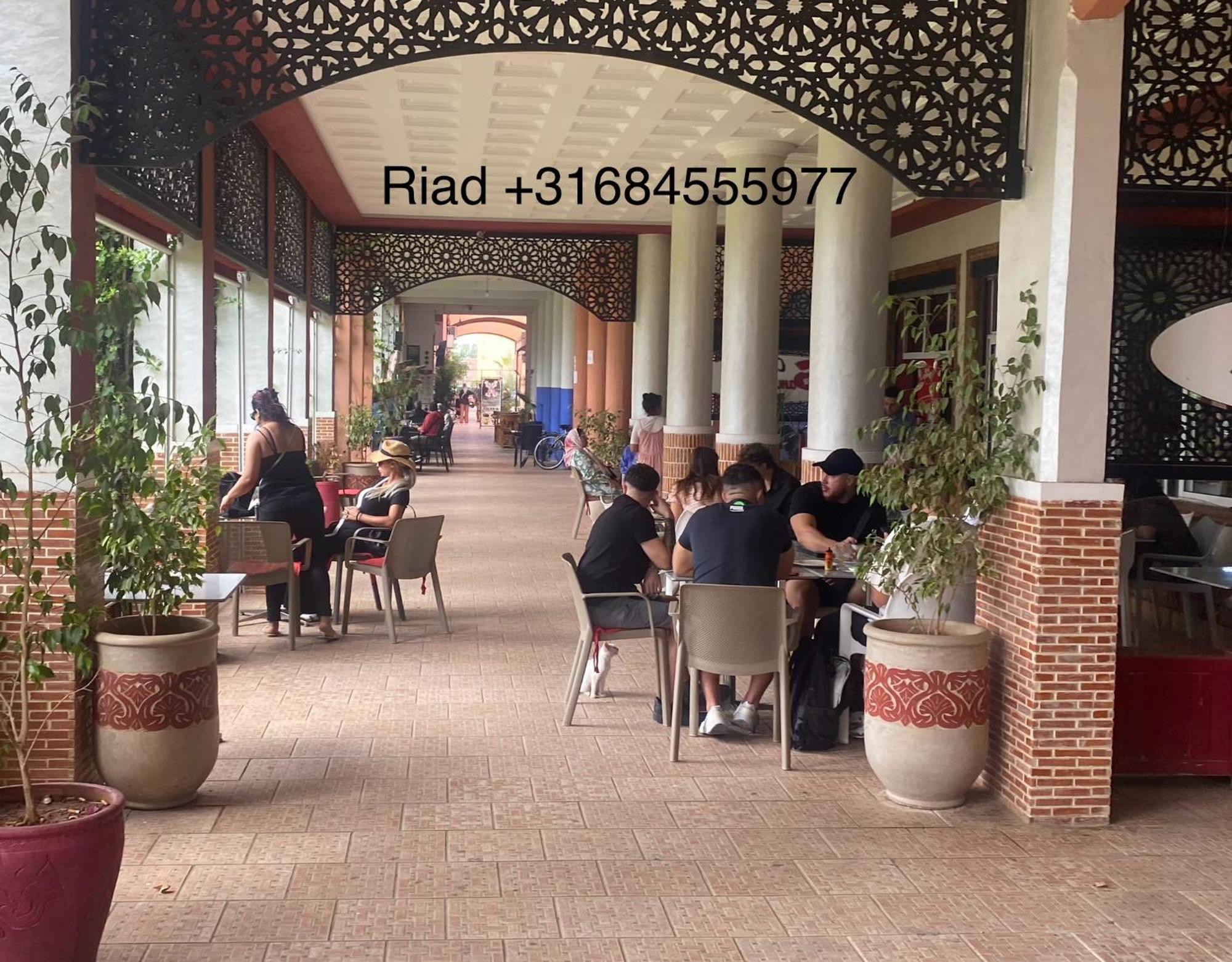 Riad Nezha Avec Jacuzzi Et 3 Piscines Au Coeur De Marrakesh Bagian luar foto